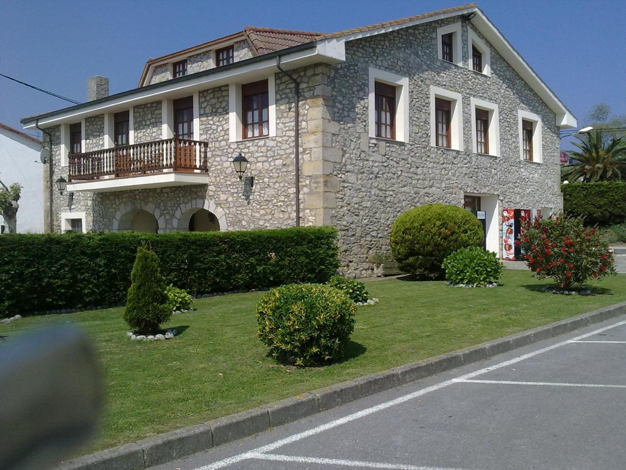 Posada Playa De Langre Langre  Exterior photo