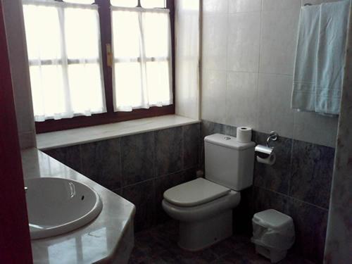 Posada Playa De Langre Langre  Room photo